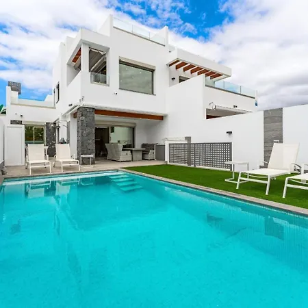 Serena Villa *